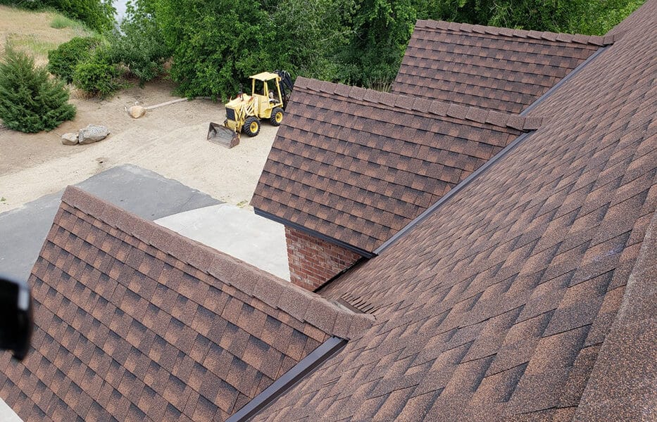 Monroys Roofing Exteriors